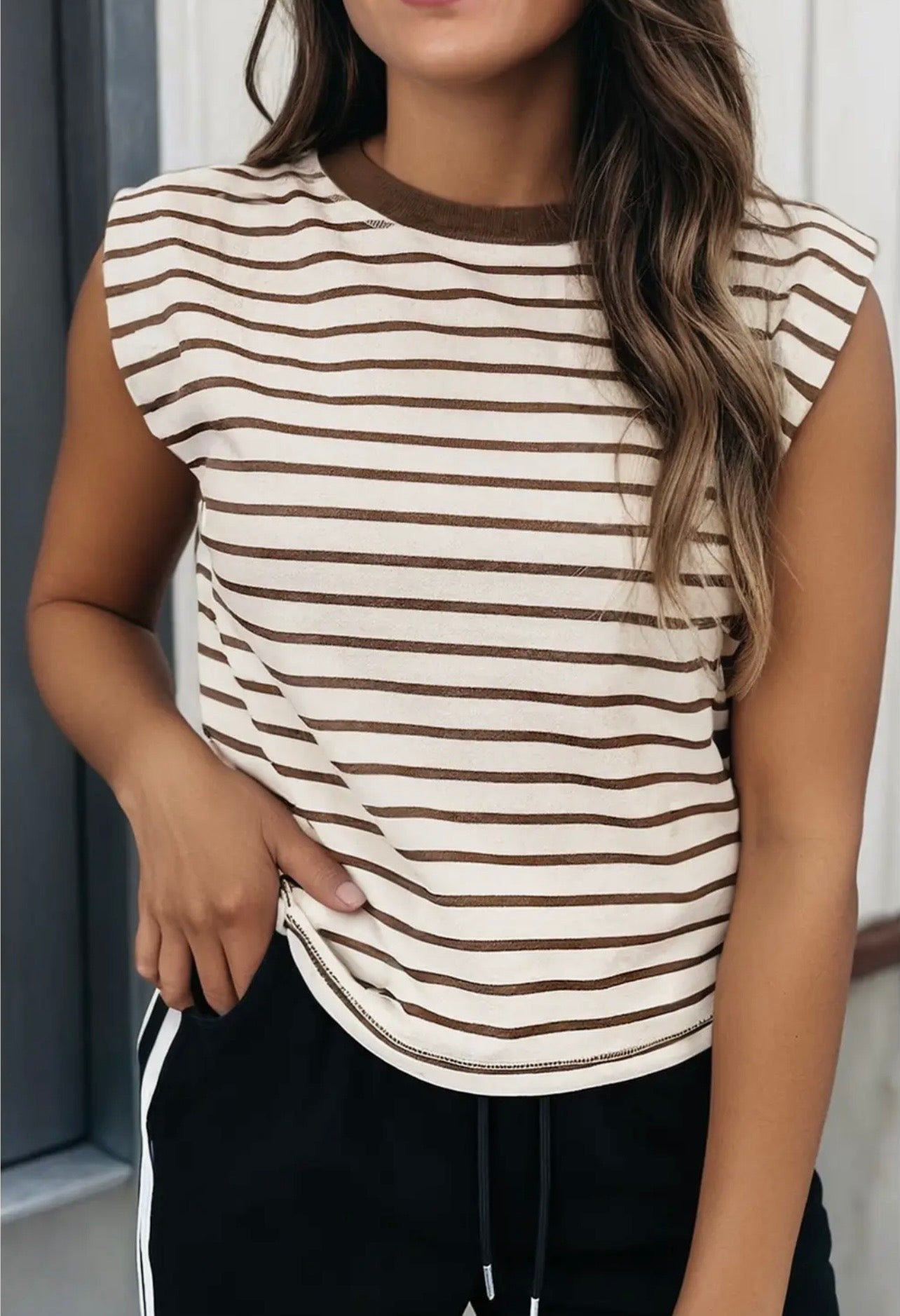 Round Neck Trim Loose Tank